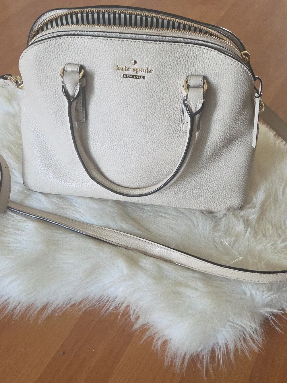 Kate Spade Pebbled Leather Jackson Street Satchel in Porcelain Medium